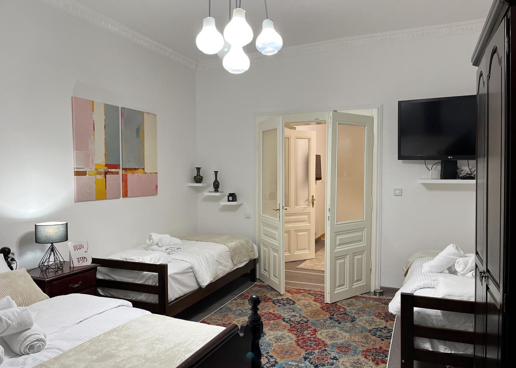 Main Street Retreat Apartment With Free Parking SJJ Buitenkant foto